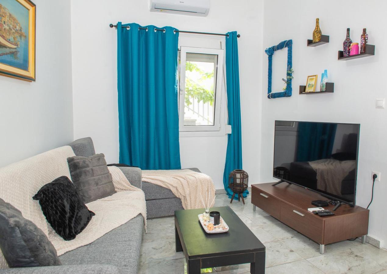 Traditional Home Archangelos  Extérieur photo